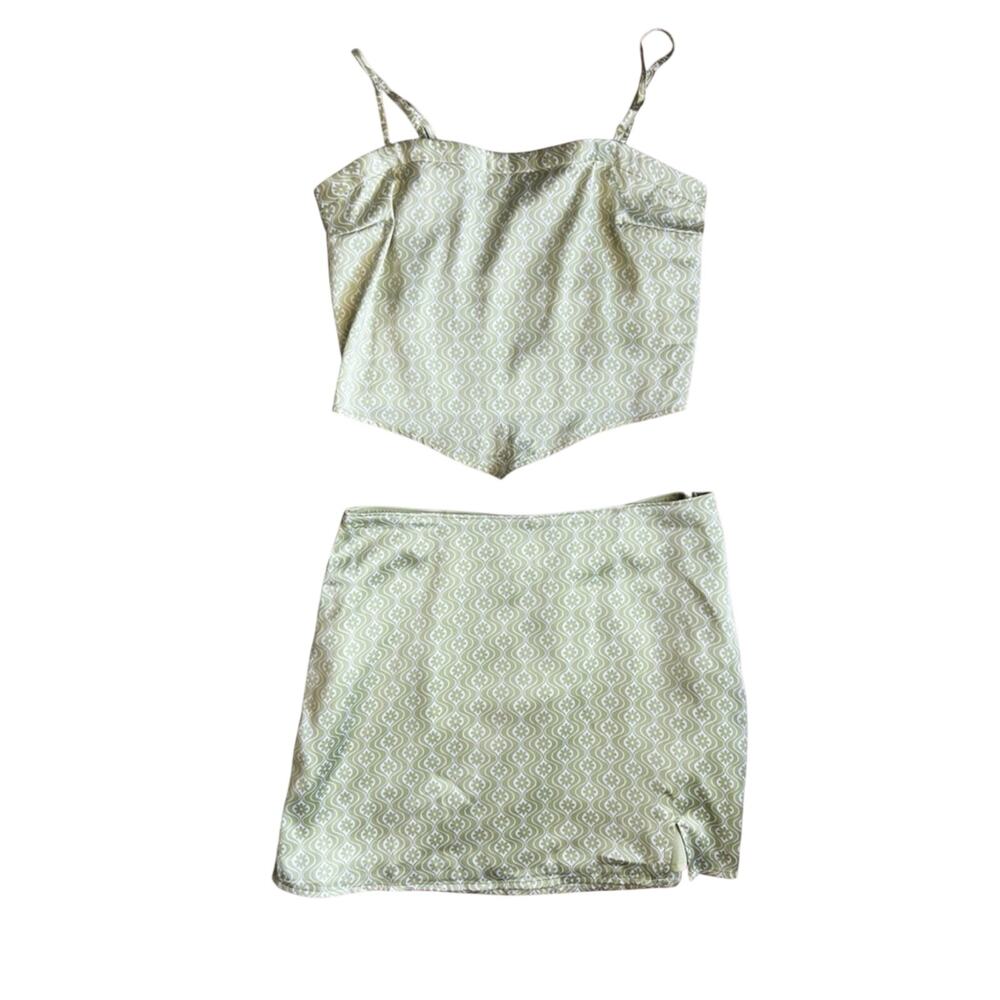 Hollister Satin Bandana Tank & mini Skirt set NWT Medium